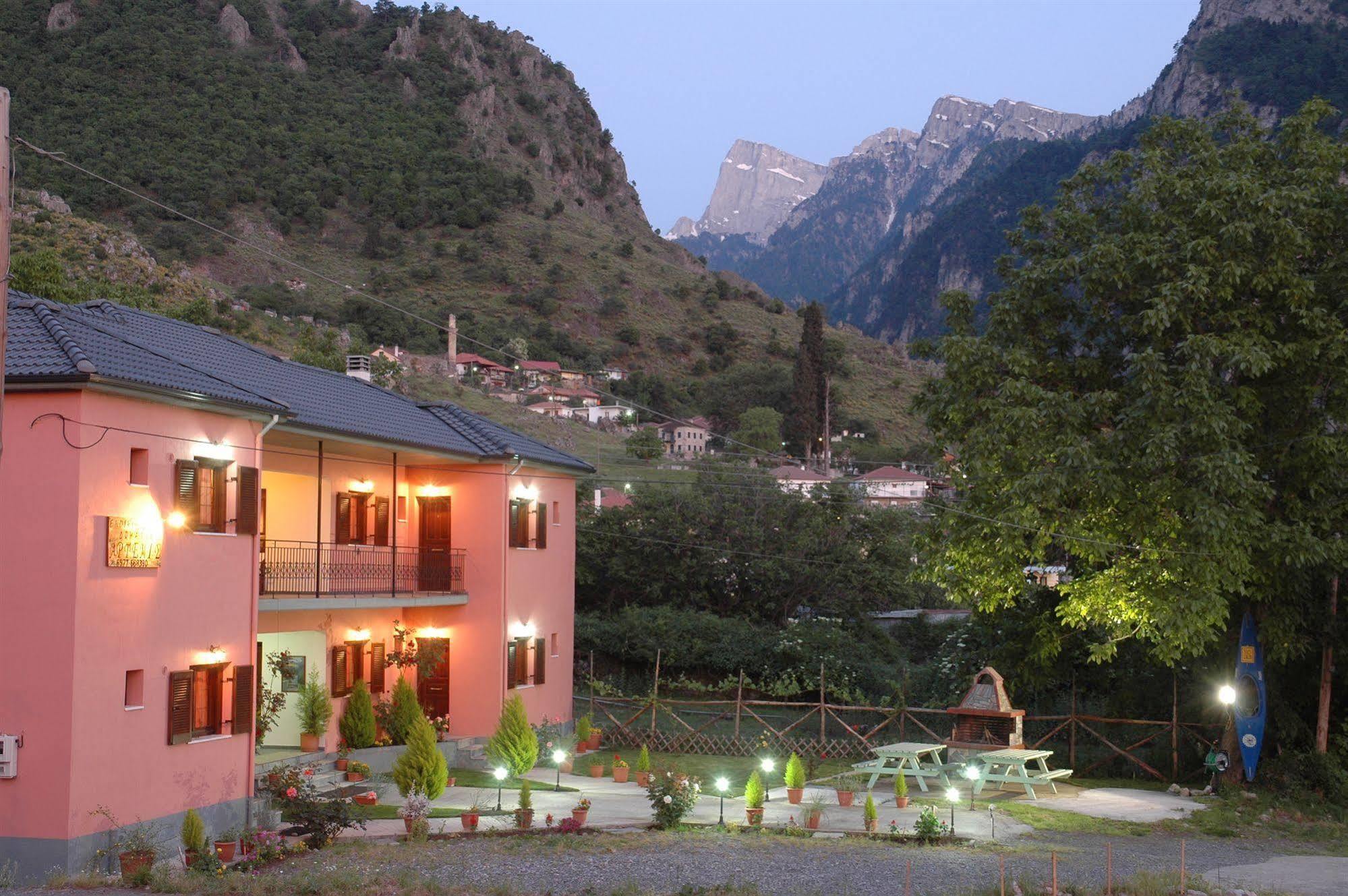 Artemis Apartments Konitsa Ngoại thất bức ảnh